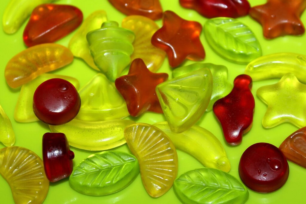 Gelatina dura quanto tempo na geladeira: 5 dicas para armazenar corretamente